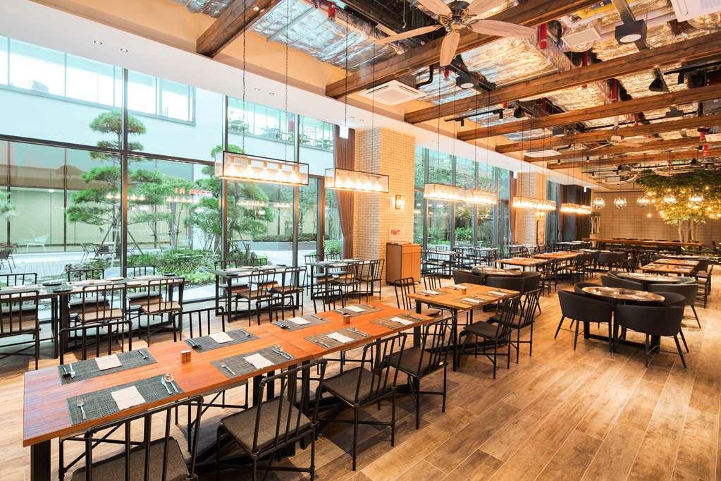 Orakai Cheonggyesan Hotel, BW Premier Collection Σεούλ Εστιατόριο φωτογραφία