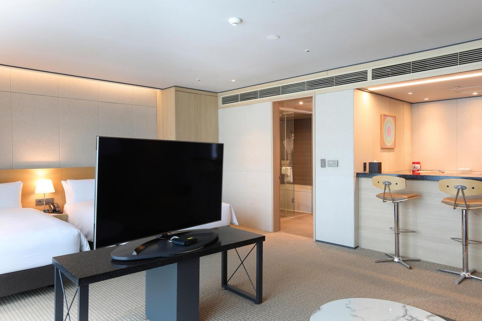 Orakai Cheonggyesan Hotel, BW Premier Collection Σεούλ Εξωτερικό φωτογραφία