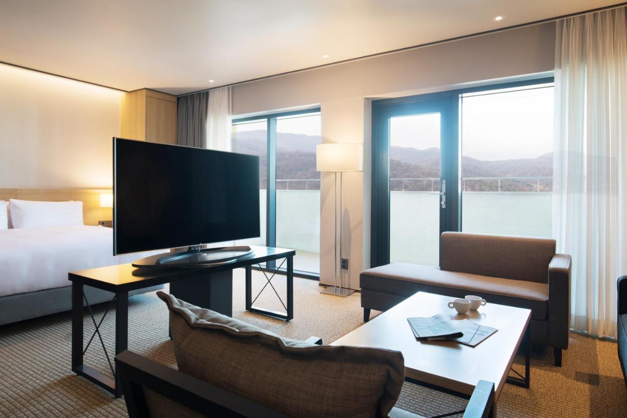 Orakai Cheonggyesan Hotel, BW Premier Collection Σεούλ Εξωτερικό φωτογραφία